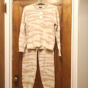 Splendid 2-piece lounge/jogger Size M, NWT